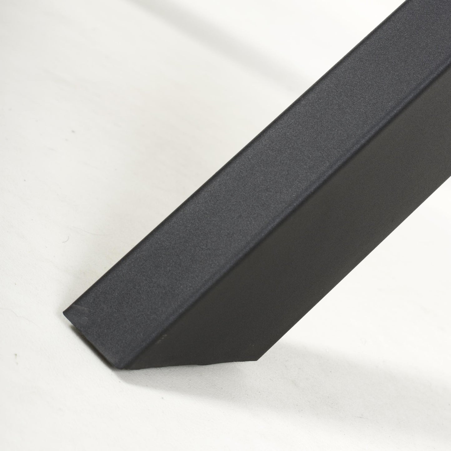 Tokyo Medium 1.6m Ceramic White Dining Table