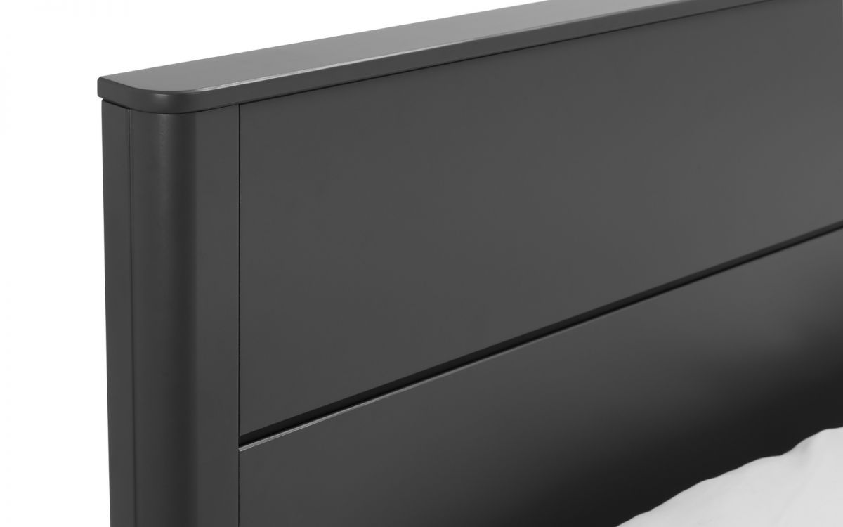 Chloe 150cm King Size Bed Julian Bowen