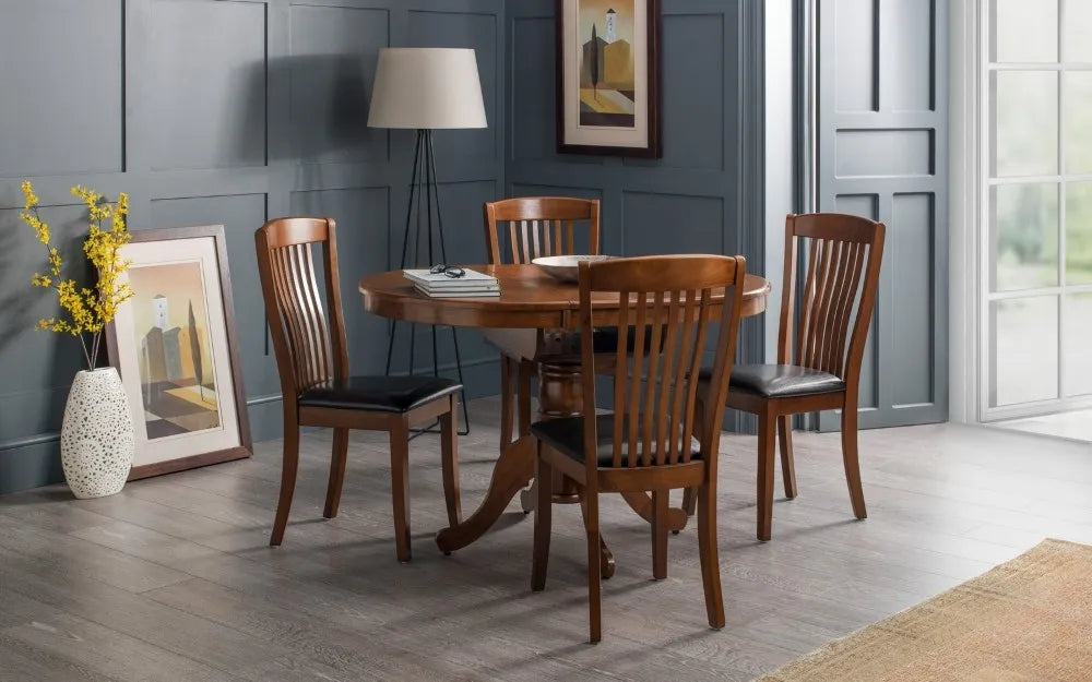 Canterbury Round To Oval Extending Table - Mahogany