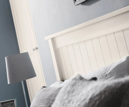 Maine 150cm King Size Bed - Surf White Julian Bowen