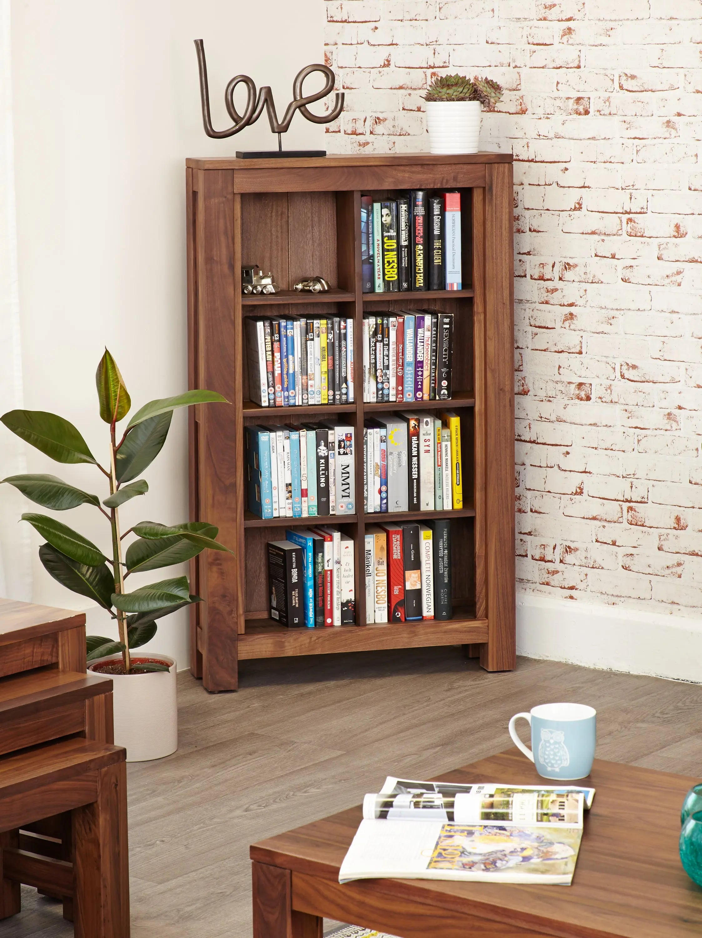Wooden Furniture UK | Buy CD/DVD Storage - Oakavia