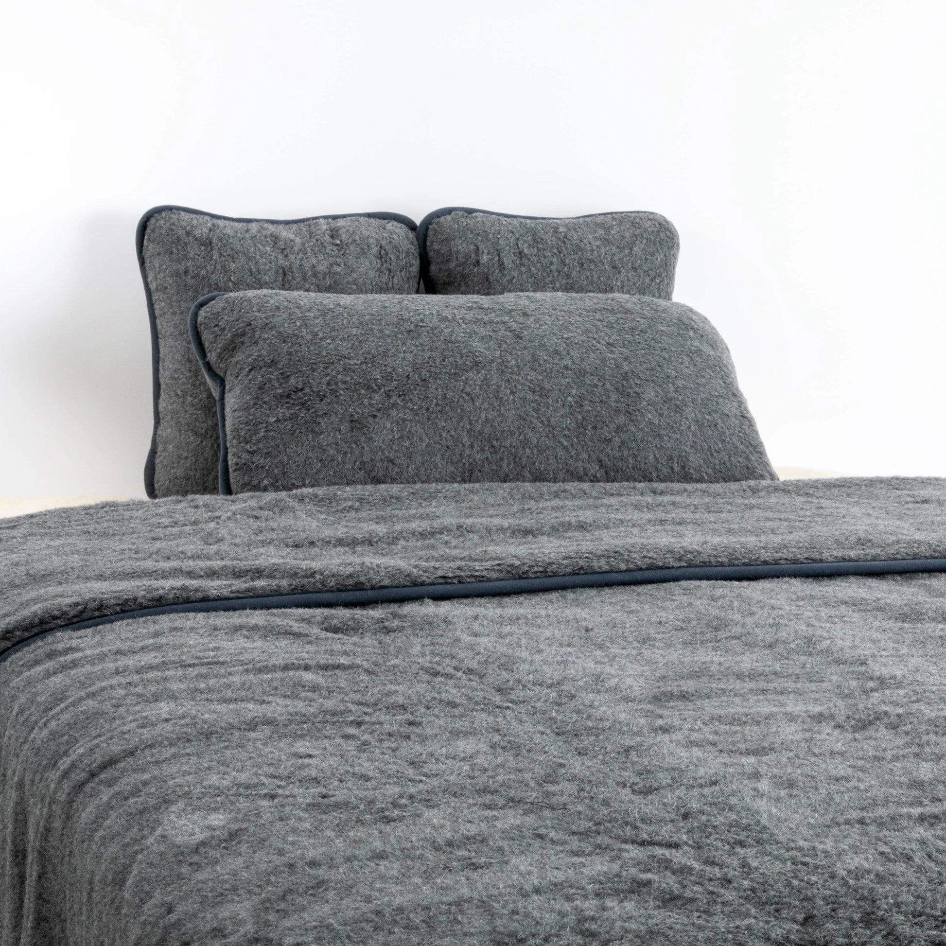 Merino Wool Quilt - Grey 140 x 200cm - Oakavia