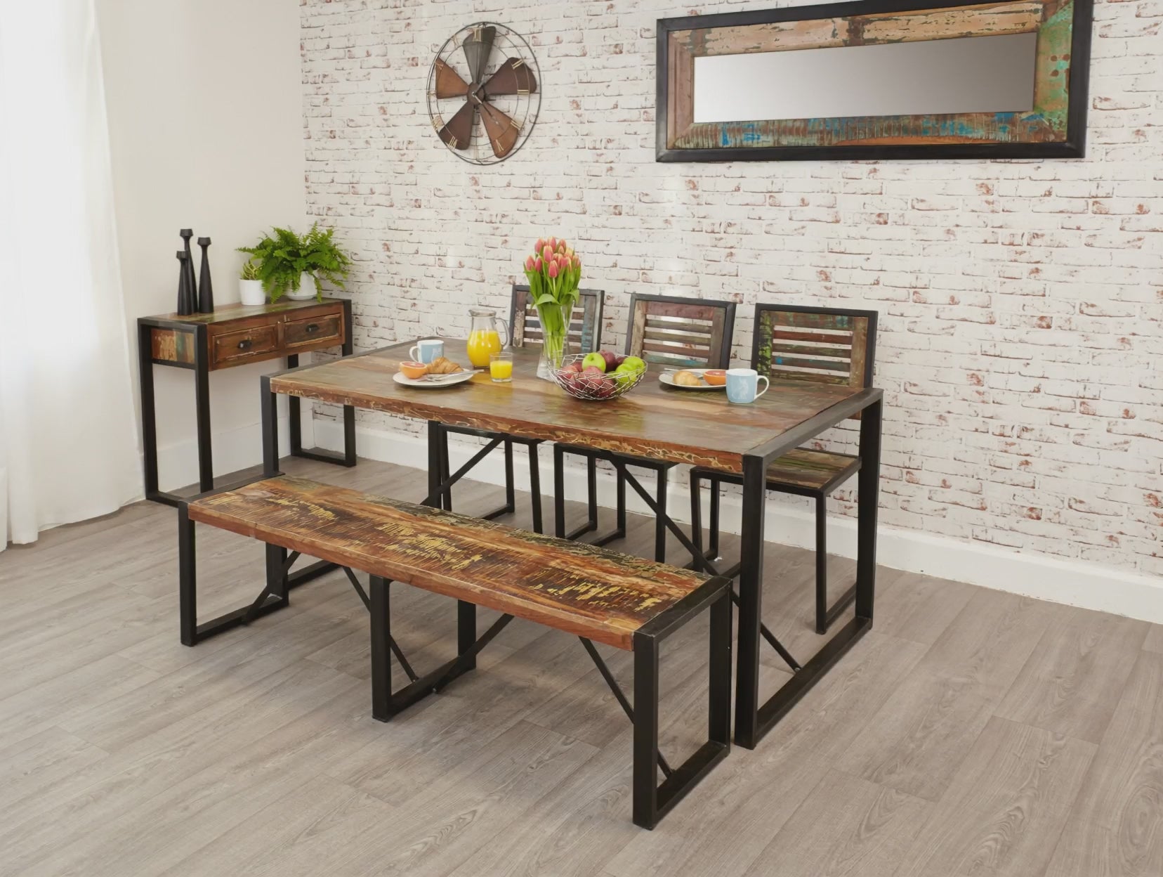 Urban Chic Large Table Product Video